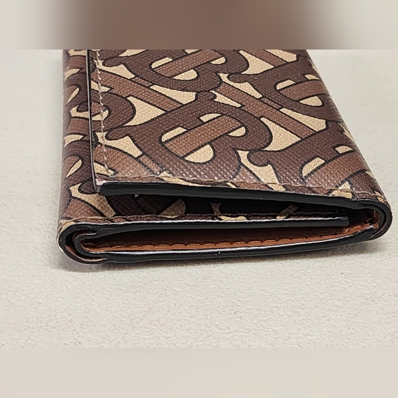 Burberry Lark Monogram Unisex Wallet Bridle Brown Unisex - Picture 4 of 12